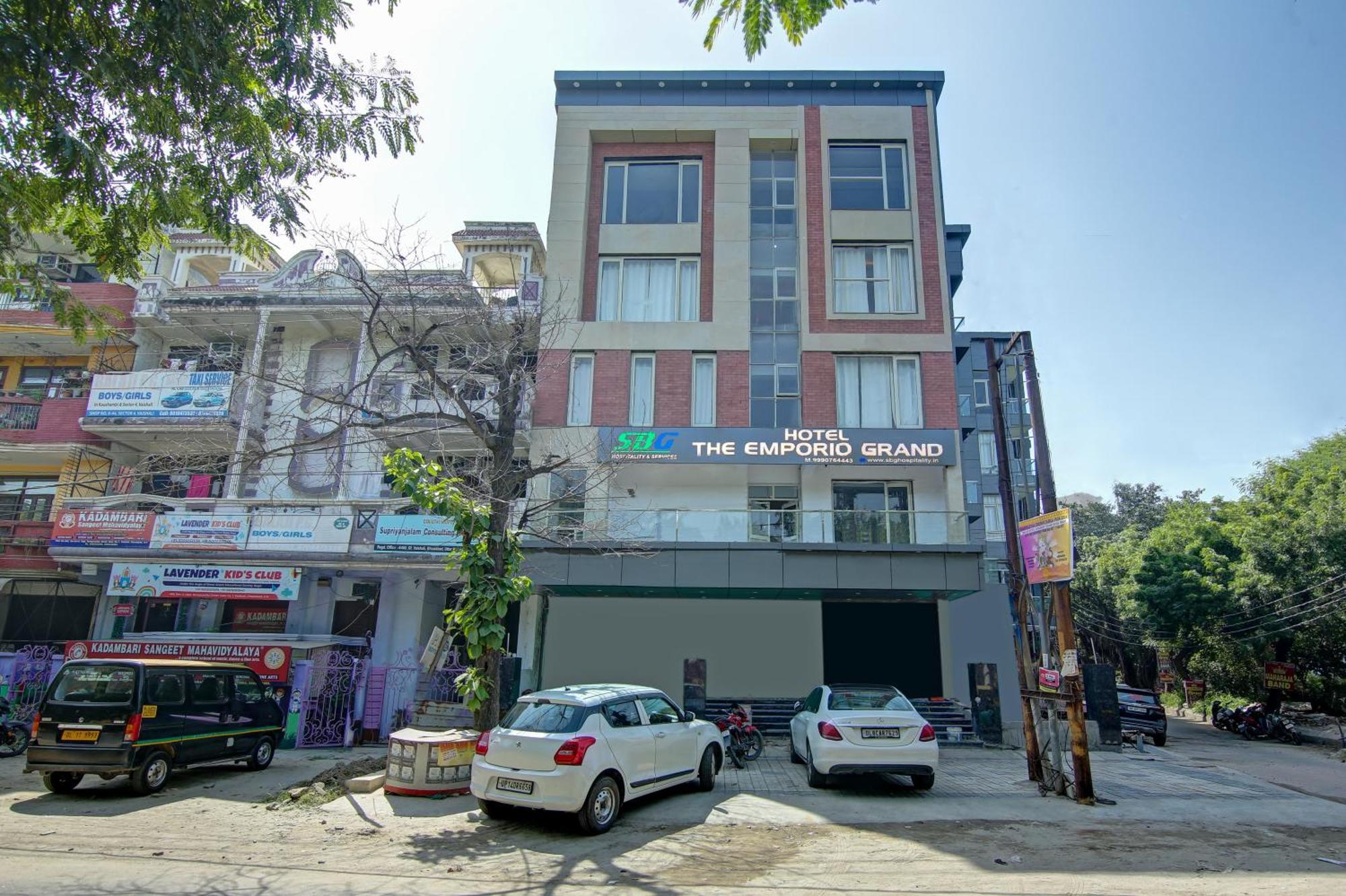 Hotel The Emporio Grand Near Vaishali Metro Station Ghaziabad Exterior foto